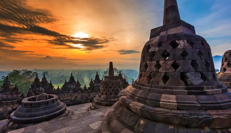 borobudur tour sharing tour jogja
